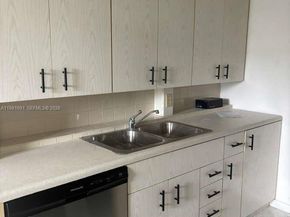 2052 Exeter C 2052, Boca Raton FL 33434