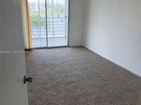 2052 Exeter C 2052, Boca Raton FL 33434