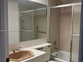 2052 Exeter C 2052, Boca Raton FL 33434