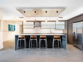 2155 Washington Ct 407, Miami Beach FL 33139