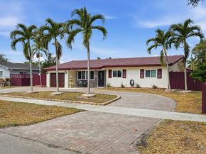 4925 Tyler St, Hollywood FL 33021
