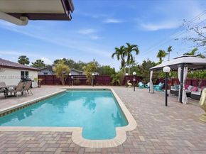 4925 Tyler St, Hollywood FL 33021