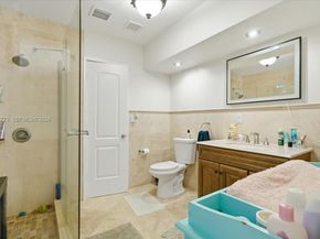 4925 Tyler St, Hollywood FL 33021