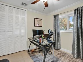 4925 Tyler St, Hollywood FL 33021