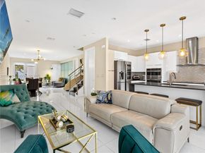 6420 NW 105th Pl, Doral FL 33178