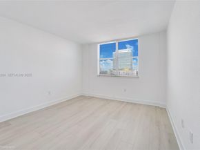 401 69th St 613, Miami Beach FL 33141