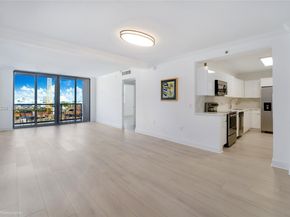 401 69th St 613, Miami Beach FL 33141