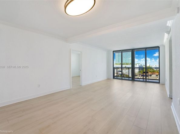 401 69th St 613, Miami Beach FL 33141
