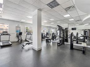 401 69th St 613, Miami Beach FL 33141