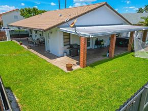 2671 SW 99th Ct, Miami FL 33165