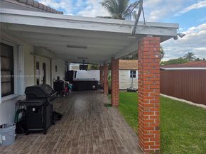 2671 SW 99th Ct, Miami FL 33165