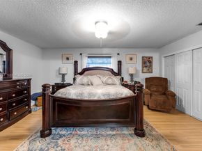 2671 SW 99th Ct, Miami FL 33165