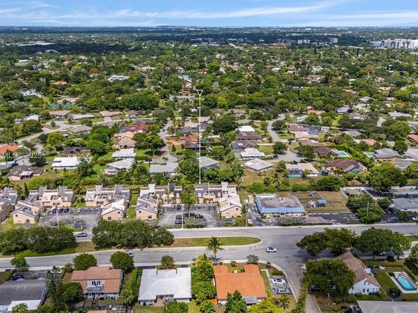3931 Coral Springs Dr 26, Coral Springs FL 33065