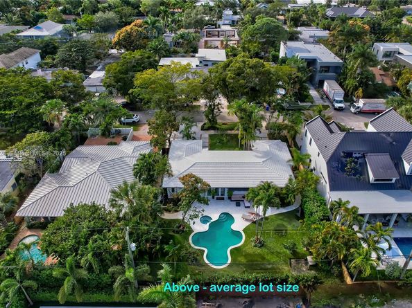 726 NE 17th Way, Fort Lauderdale FL 33304