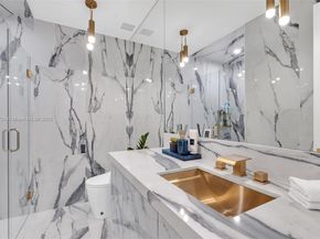 726 NE 17th Way, Fort Lauderdale FL 33304