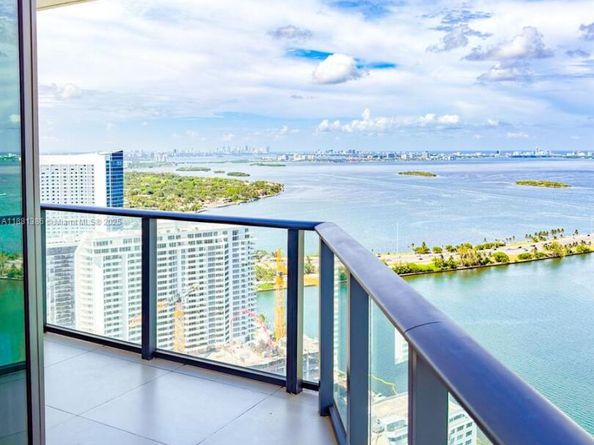 501 NE 31st St 3906, Miami FL 33137