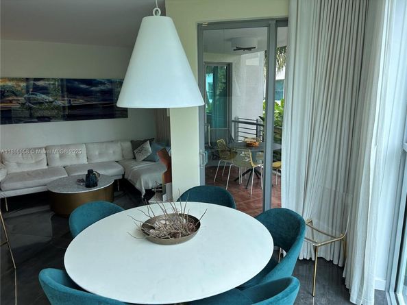 110 Washington Ave 2421, Miami Beach FL 33139