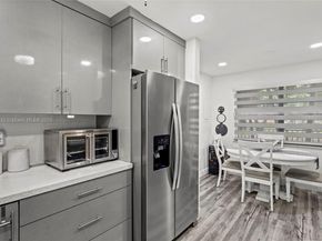 10400 NW 30th Ct 202, Sunrise FL 33322