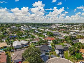 1830 NE 65th Ct, Fort Lauderdale FL 33308