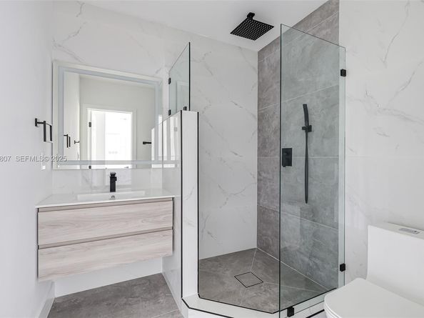 1830 NE 65th Ct, Fort Lauderdale FL 33308