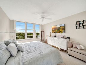 3980 Oaks Clubhouse Dr 409, Pompano Beach FL 33069