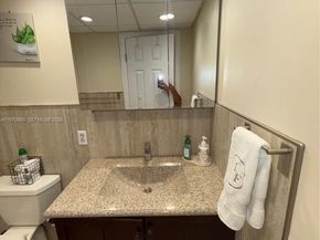 6911 Environ Blvd 8L, Lauderhill FL 33319