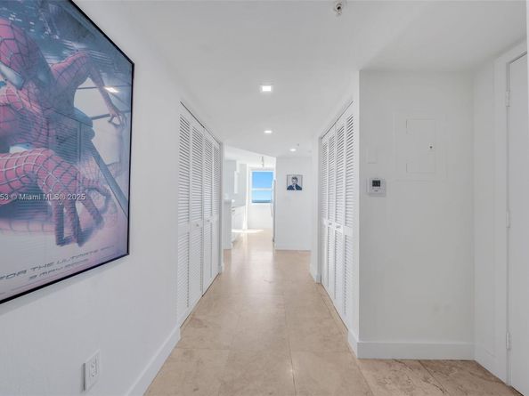90 Alton Rd 2702, Miami Beach FL 33139
