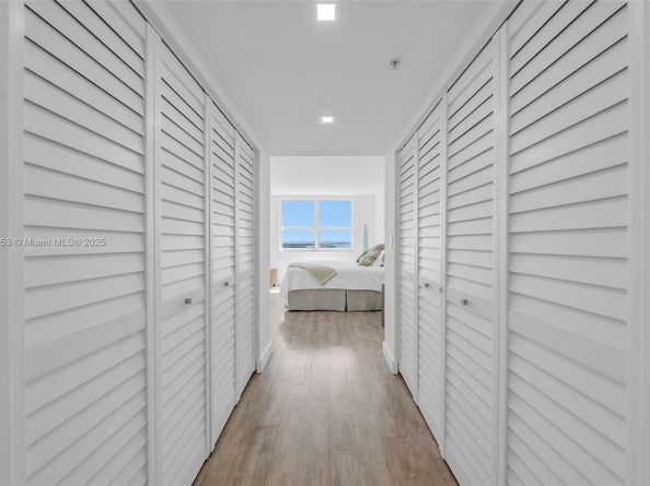 90 Alton Rd 2702, Miami Beach FL 33139