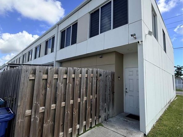 25855 SW 139th Ct, Homestead FL 33032