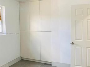 2820 NW 14th Ct, Fort Lauderdale FL 33311