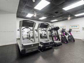 616 Briarwood Cir 144, Hollywood FL 33024