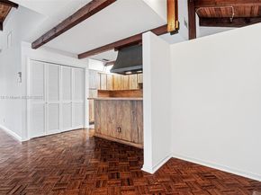 616 Briarwood Cir 144, Hollywood FL 33024