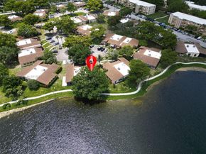 616 Briarwood Cir 144, Hollywood FL 33024