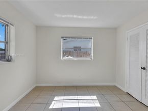 6420 Washington St, Hollywood FL 33023