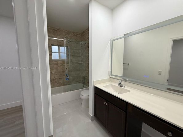 8132 SW 17th Ct, North Lauderdale FL 33068
