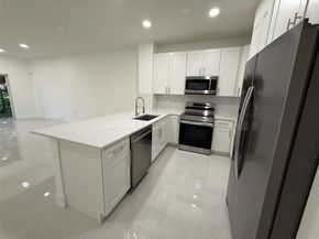 8132 SW 17th Ct, North Lauderdale FL 33068