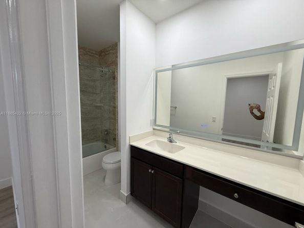 8132 SW 17th Ct, North Lauderdale FL 33068
