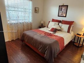 2821 Somerset Dr 400, Lauderdale Lakes FL 33311