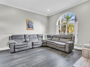 14325 NW 14th Ct, Pembroke Pines FL 33028