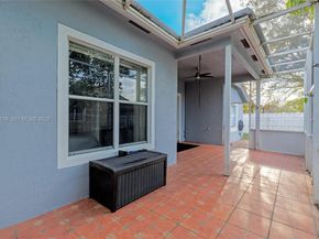 14325 NW 14th Ct, Pembroke Pines FL 33028