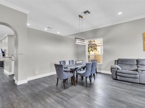 14325 NW 14th Ct, Pembroke Pines FL 33028