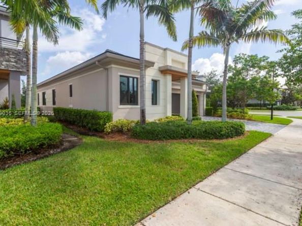 10705 Pacifica Way, Parkland FL 33076