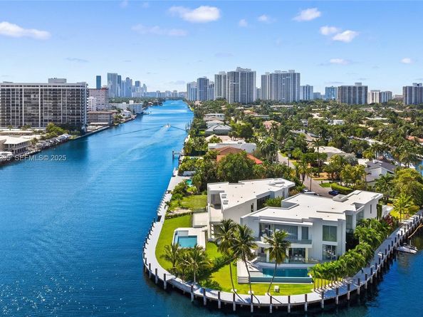 503 Palm Dr, Hallandale Beach FL 33009