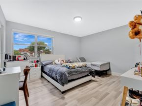 1200 SW 113th Ter 203, Pembroke Pines FL 33025