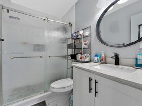 1200 SW 113th Ter 203, Pembroke Pines FL 33025