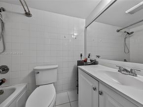 7265 W Sunrise Blvd 7265L, Plantation FL 33313