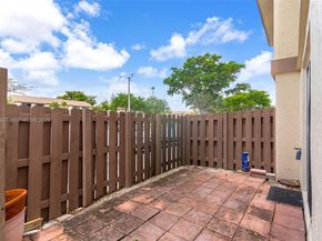 2950 NW 106th ave 10, Sunrise FL 33322