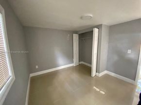 345 NE 168th St, North Miami Beach FL 33162