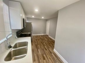 345 NE 168th St, North Miami Beach FL 33162