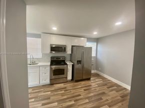345 NE 168th St, North Miami Beach FL 33162